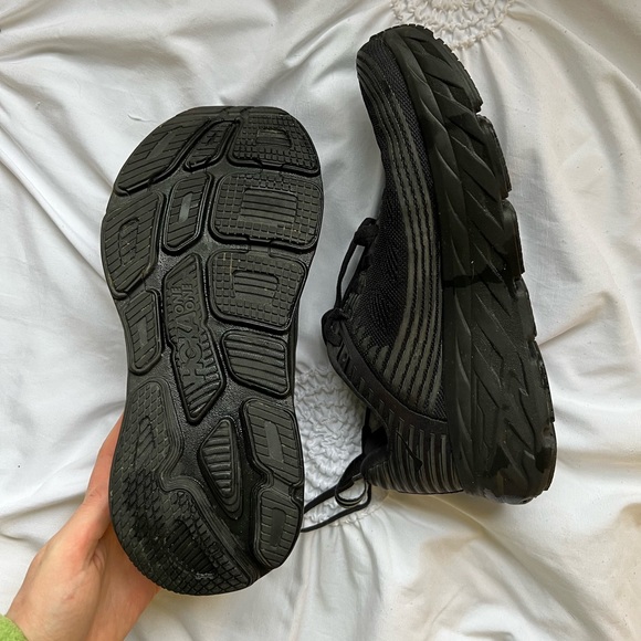 Literally brand new, they just don’t fit me. Worn once so I wiped bottoms off! - Picture 7 of 9